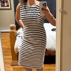 navy blue a-line dress w small white ruffles small